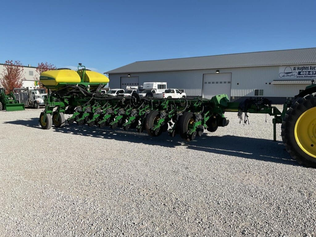 2013 Jd 1770ccs