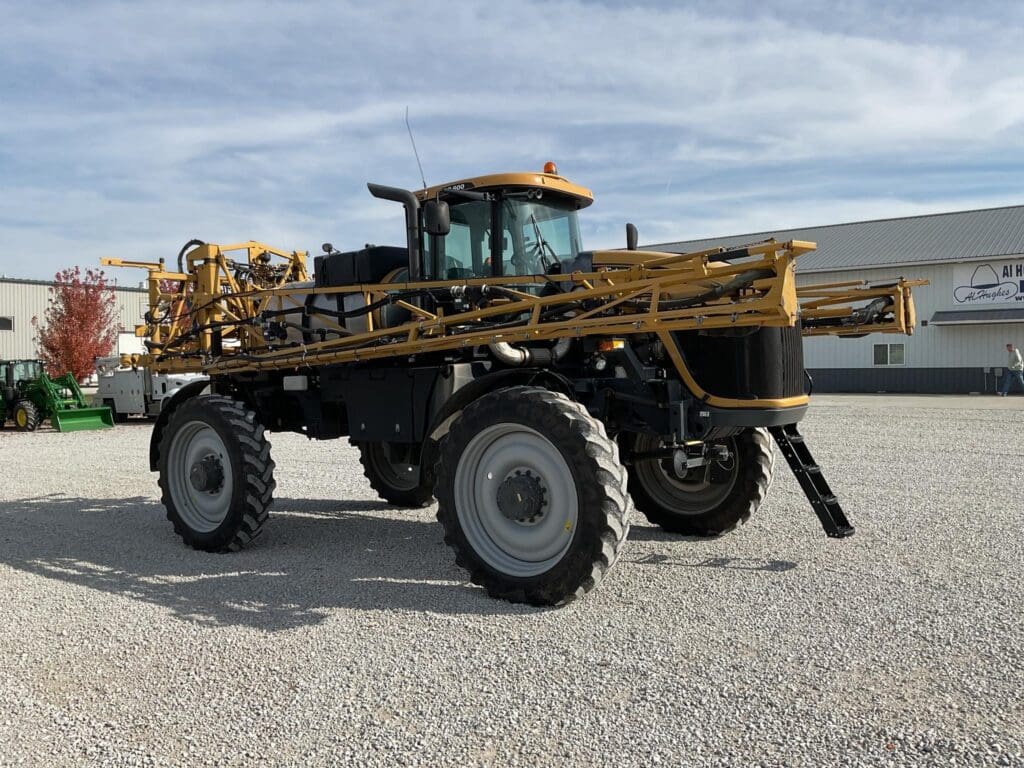 2014 Ag Chem Rogator 900