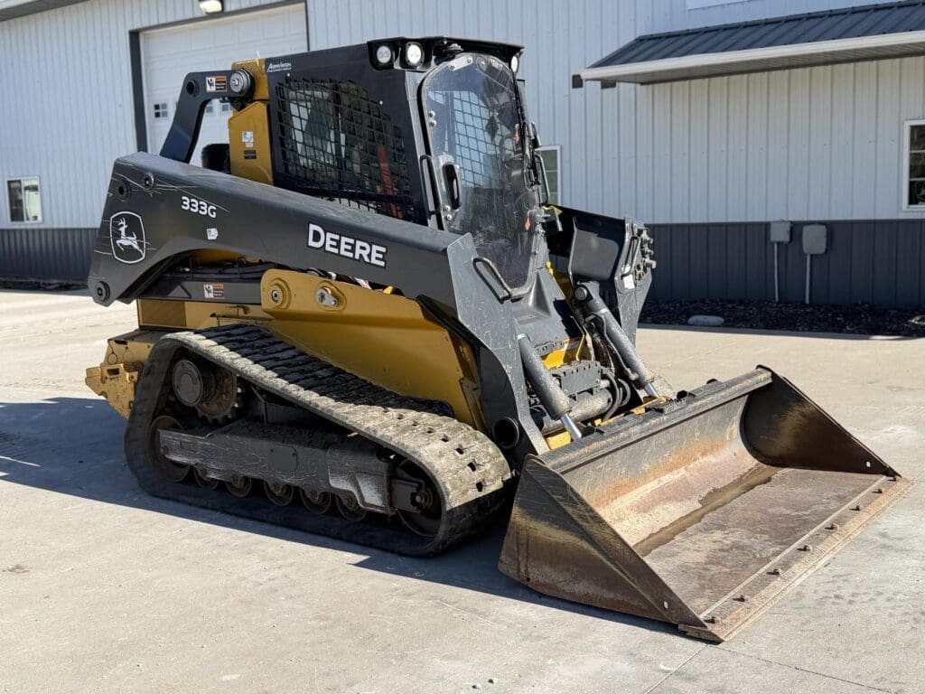 2021 Deere 333g