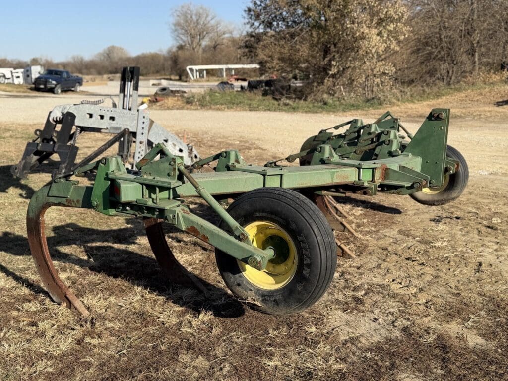 John Deere 7